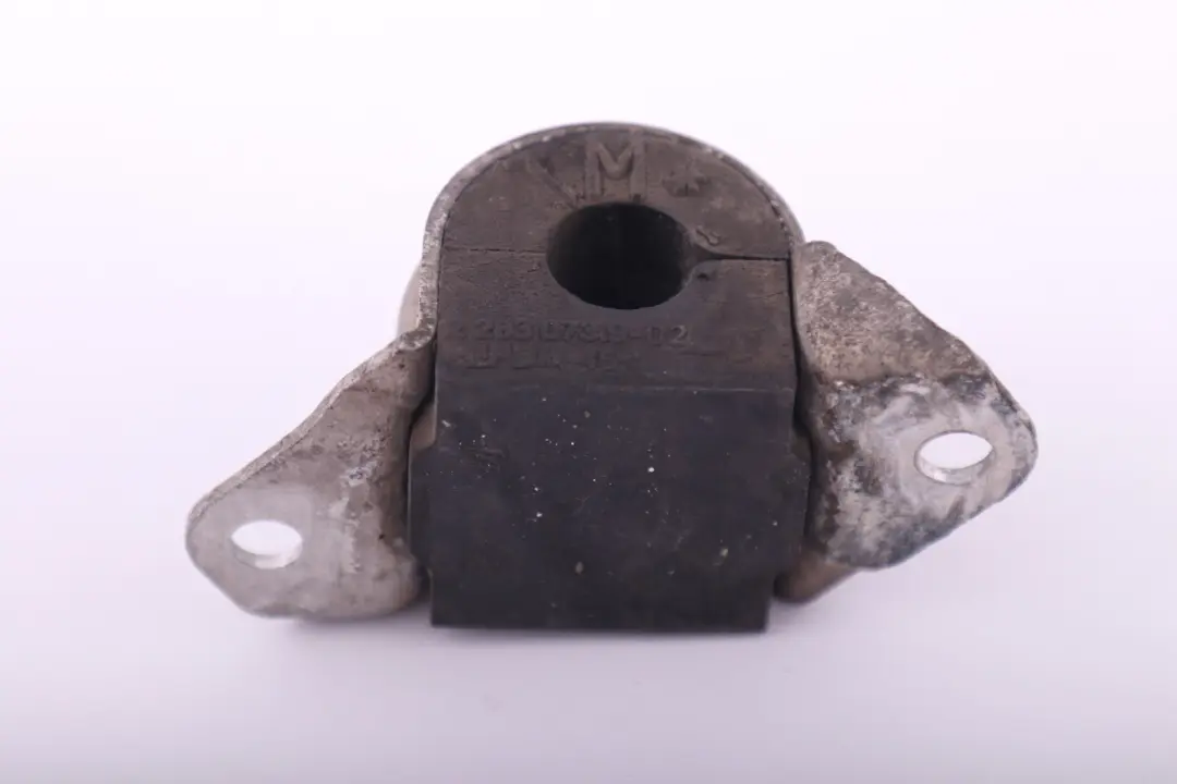Bracket Left N/S Stabilizer Bar Rubber to BMW 5 6 Series E60 M5 E63 M6 with Part number 6761729 BMW 5 6 Series E60 M5 E63 M6 Bracket Left N/S Stabilizer Bar Rubber - SKU 6761729 - Part number 6761729
