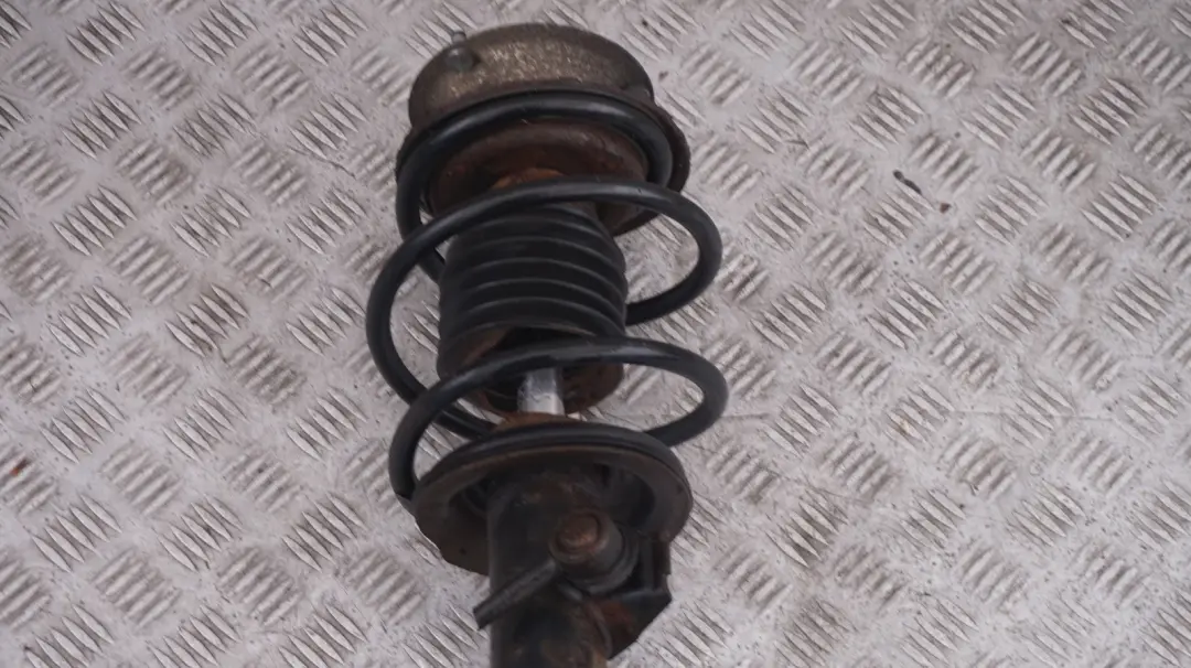 L'Arbre De Sortie Pivotement avant Droit pour BMW Z4 E85 2.2i Roadster à propos du numéro de pièce 6761894 BMW Z4 E85 2.2i Roadster L'Arbre De Sortie Pivotement avant Droit - SKU 6761894 - Numéro de pièce 6761894