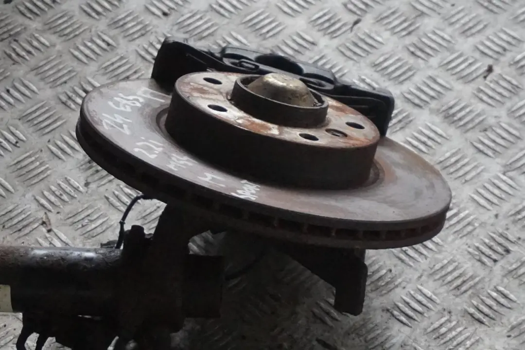 BMW Z4 E85 2.2i M Sport Suspensión Delantera Izquierda Freno Disco Eje - SKU 6761895 - Número de pieza 6761893