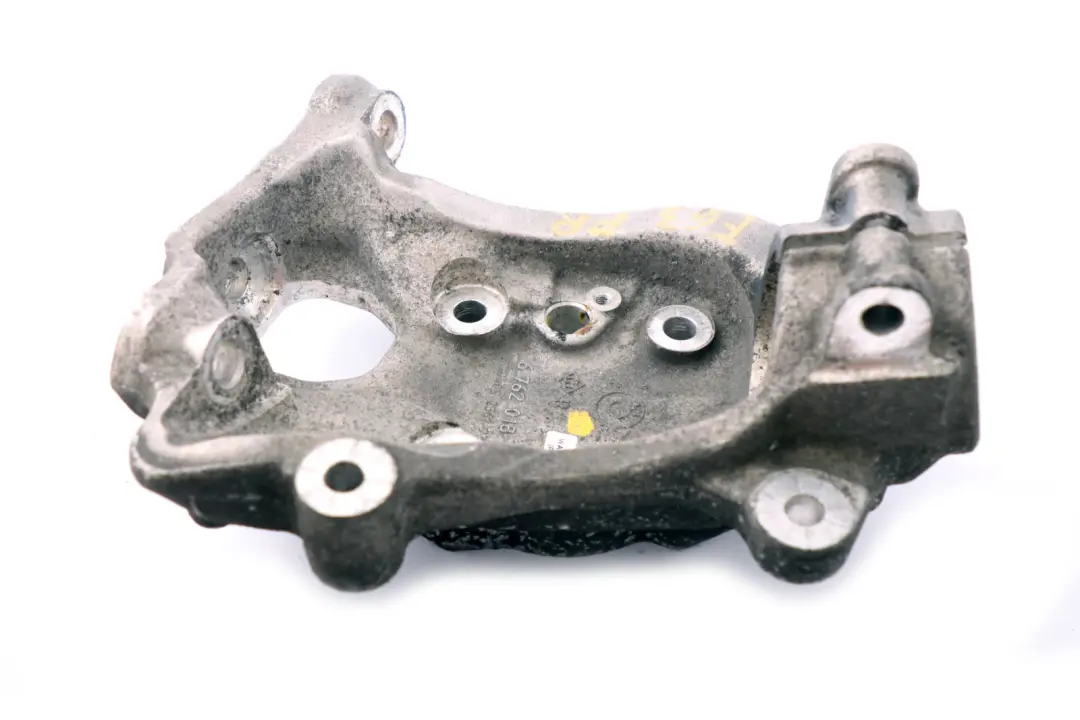 BMW E63 E64 Soporte de eje delantero derecho Nudillo de dirección - SKU 6762018 - Número de pieza 6762018