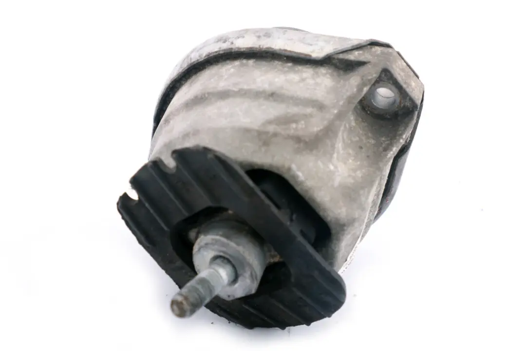 Rubber Mount Mounting Right O/S to BMW 5 6 Series E60 E61 E63 E64 Engine with Part number 6762608 BMW 5 6 Series E60 E61 E63 E64 Engine Rubber Mount Mounting Right O/S - SKU 6762608 - Part number 6762608