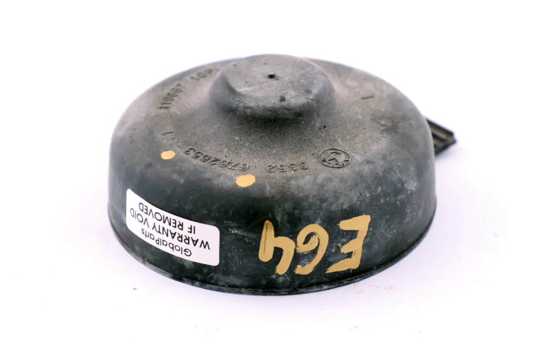 Osłona Gumowa Mocowania Amortyzatora Tył do BMW E64 o numerze 6762653 BMW E64 Osłona Gumowa Mocowania Amortyzatora Tył - SKU 6762653 - Numer Części 6762653