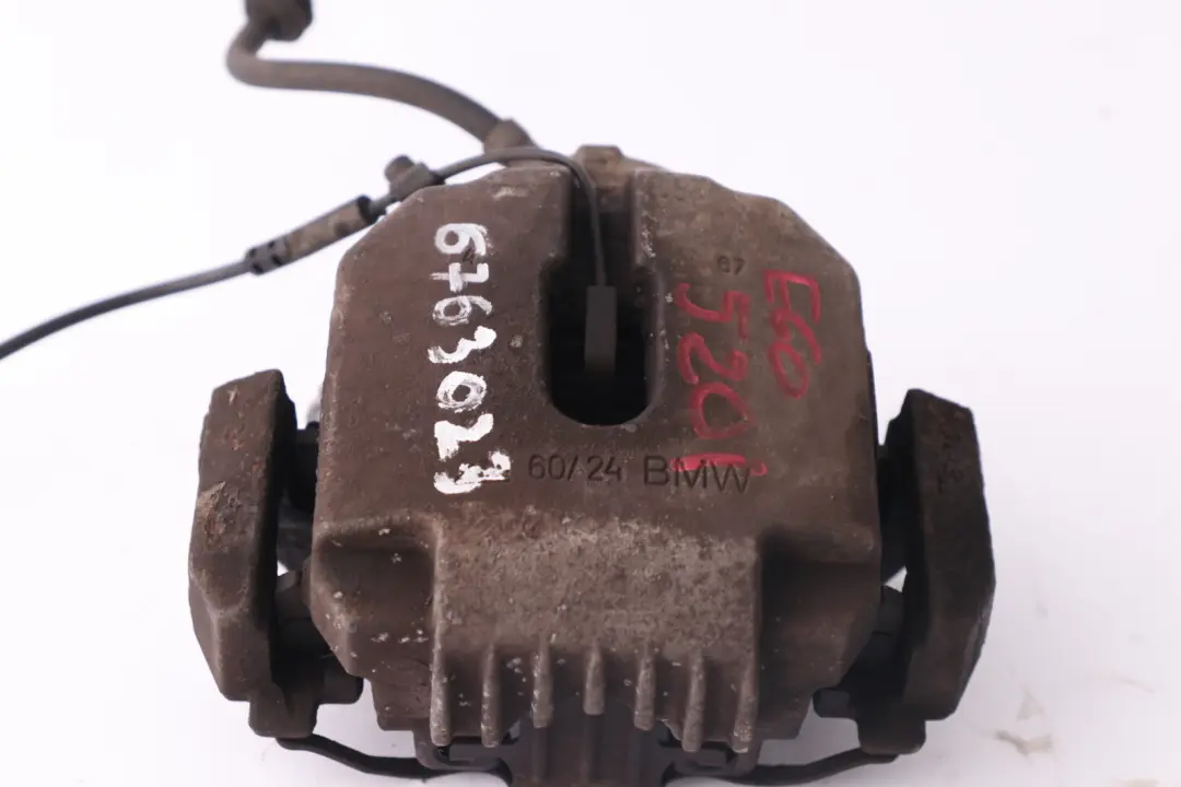 Boitier D?etrier de Frein A Gauche pour BMW E60 E61 à propos du numéro de pièce 6763023 BMW E60 E61 Boitier D?etrier de Frein A Gauche - SKU 6763023 - Numéro de pièce 6763023