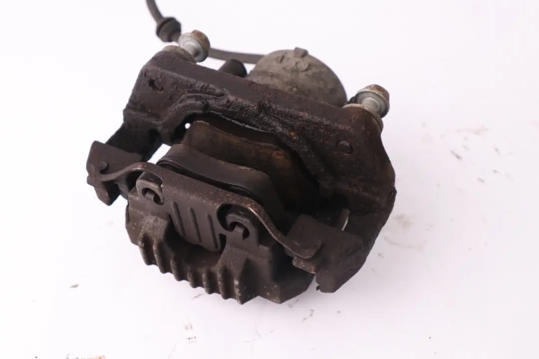 BMW 5 Series E60 E61 Front Right O/S Brake Caliper Housing Carrier 60/24 - SKU 6763024 - Part number 6763024
