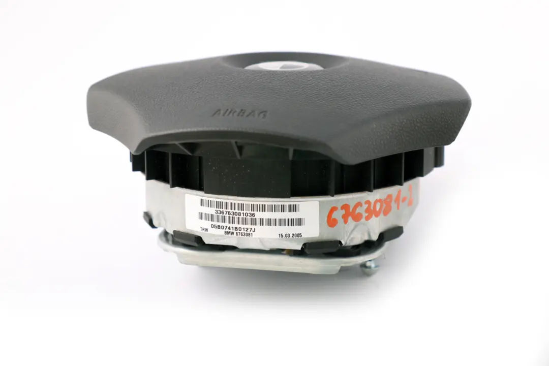 Steering Wheel Air Module Bag Driver's Side 6763081 to BMW 3 Series E90 E91 with Part number 6779832 BMW 3 Series E90 E91 Steering Wheel Air Module Bag Driver's Side 6763081 - SKU 6763081-2 - Part number 6779832