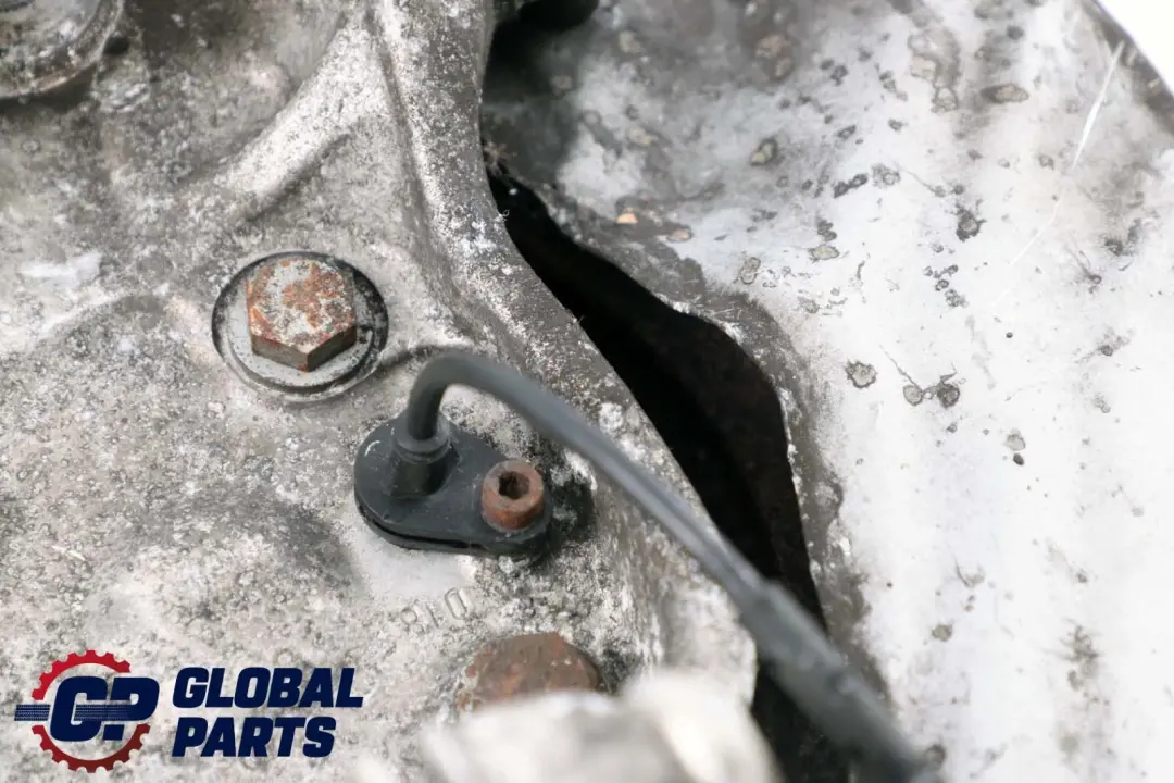 N62 Cuscinetto Perno Anteriore Destro Alloggiao Pinza Freno per BMW 7 Serie E65 745i con numero di parte 6763120 BMW 7 Serie E65 745i N62 Cuscinetto Perno Anteriore Destro Alloggiao Pinza Freno - SKU 6763120-2 - Numero di parte 6763120