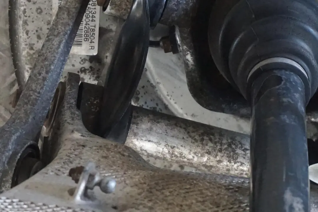 N62 272PS Längslenker Radträger Bremsscheibe Hinten Rechts für BMW 7 er E65 735i mit Teilenummer 6763120 BMW 7 er E65 735i N62 272PS Längslenker Radträger Bremsscheibe Hinten Rechts - SKU 6763120-5 - Teilenummer 6763120