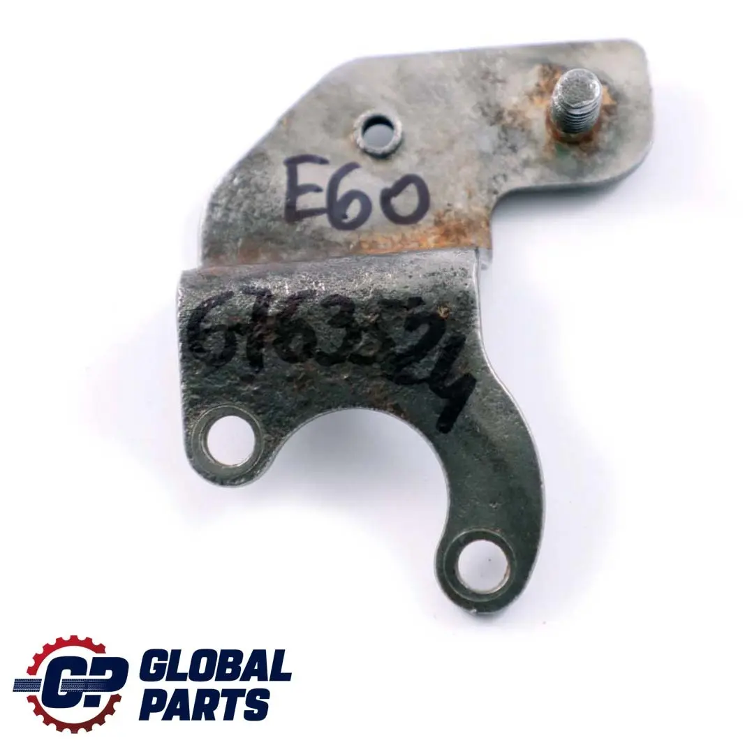 Support Capteur de Niveau Droite Essieu pour BMW E60 E61 E63 E64 à propos du numéro de pièce 6763524 BMW E60 E61 E63 E64 Support Capteur de Niveau Droite Essieu - SKU 6763524 - Numéro de pièce 6763524