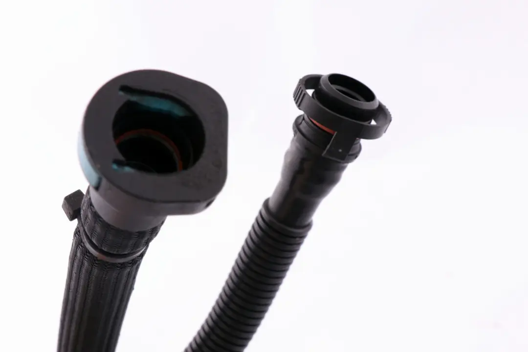 BMW 1 E81 E82 E87 E87N E88 Tuyau D'evacuation Bef ullentl uftungsleitung - SKU 6764053 - Numéro de pièce 16126764053