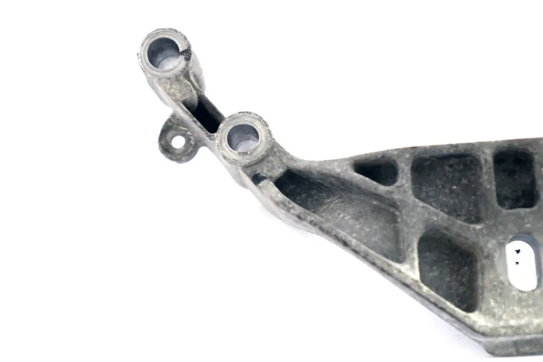 W17 Engine Supporting Bracket Mount Holder to BMW Mini 1 One D R50 with Part number 6764328 BMW Mini 1 One D R50 W17 Engine Supporting Bracket Mount Holder - SKU 6764328 - Part number 6764328