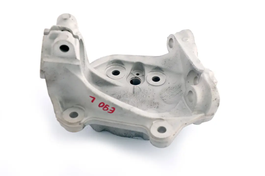 Portaruedas Eje Delantero Cubo De Suspensión Izquierdo para BMW E81 E87 E90 E91 LCI con número de pieza 6764443 BMW E81 E87 E90 E91 LCI Portaruedas Eje Delantero Cubo De Suspensión Izquierdo - SKU 6764443 - Número de pieza 6764443