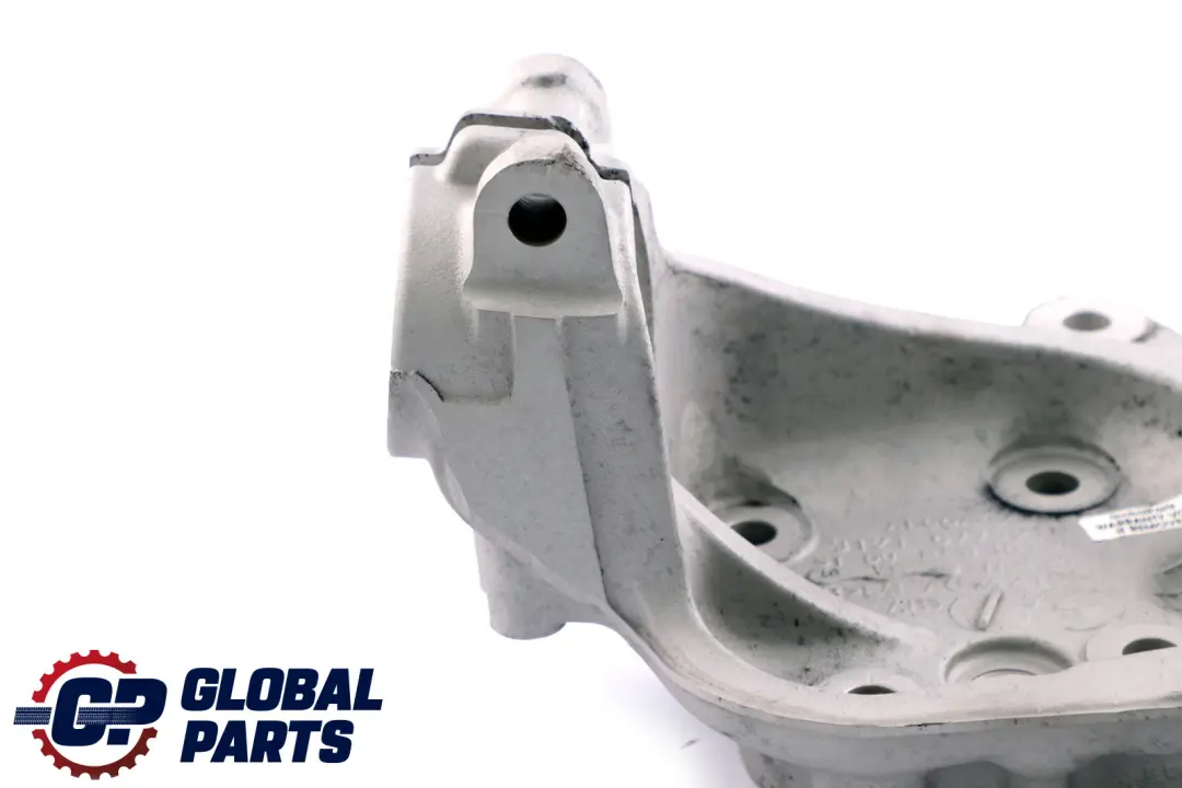 Supporto Per Sospensione Anteriore Mozzo Destro per BMW E81 E87 E90 E91 LCI con numero di parte 6764444 BMW E81 E87 E90 E91 LCI Supporto Per Sospensione Anteriore Mozzo Destro - SKU 6764444 - Numero di parte 6764444