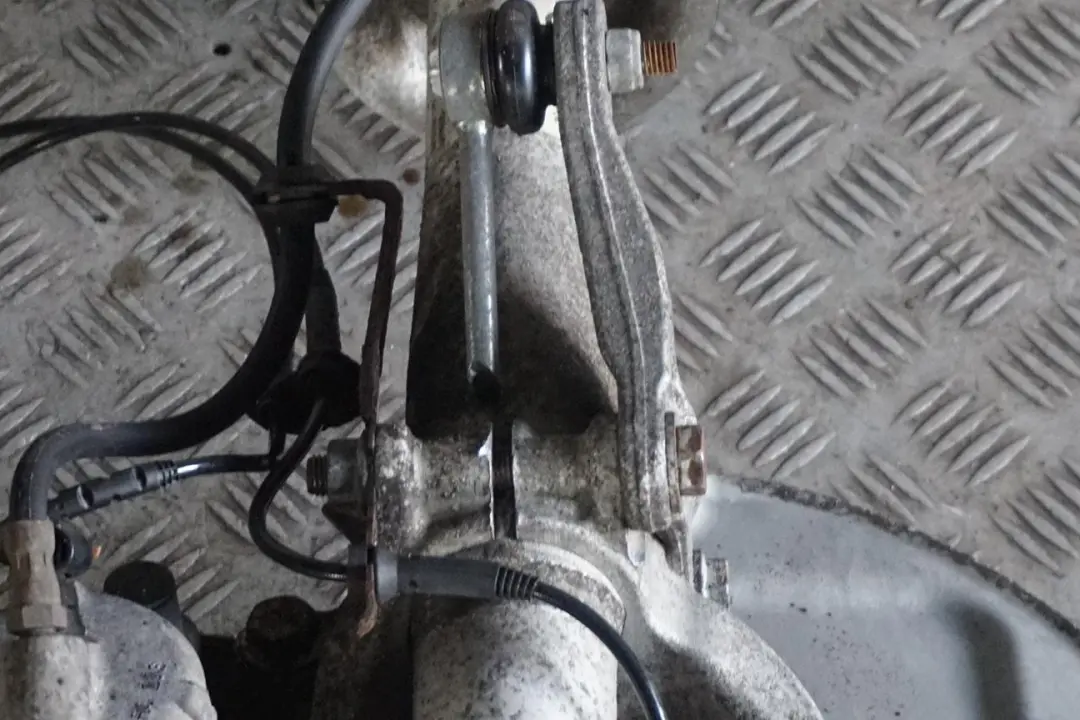 BMW 5 er E60 520i M54 170PS Stoßdämpfer Federbein vorne links Bremssattel - SKU 6764457 - Teilenummer 31326764457