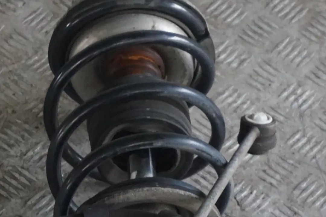 Reihe E60 525i M54 Stoßdämpfer Federbein Vorn Links BMW 5 - SKU 6764458-4 - Teilenummer 6764458