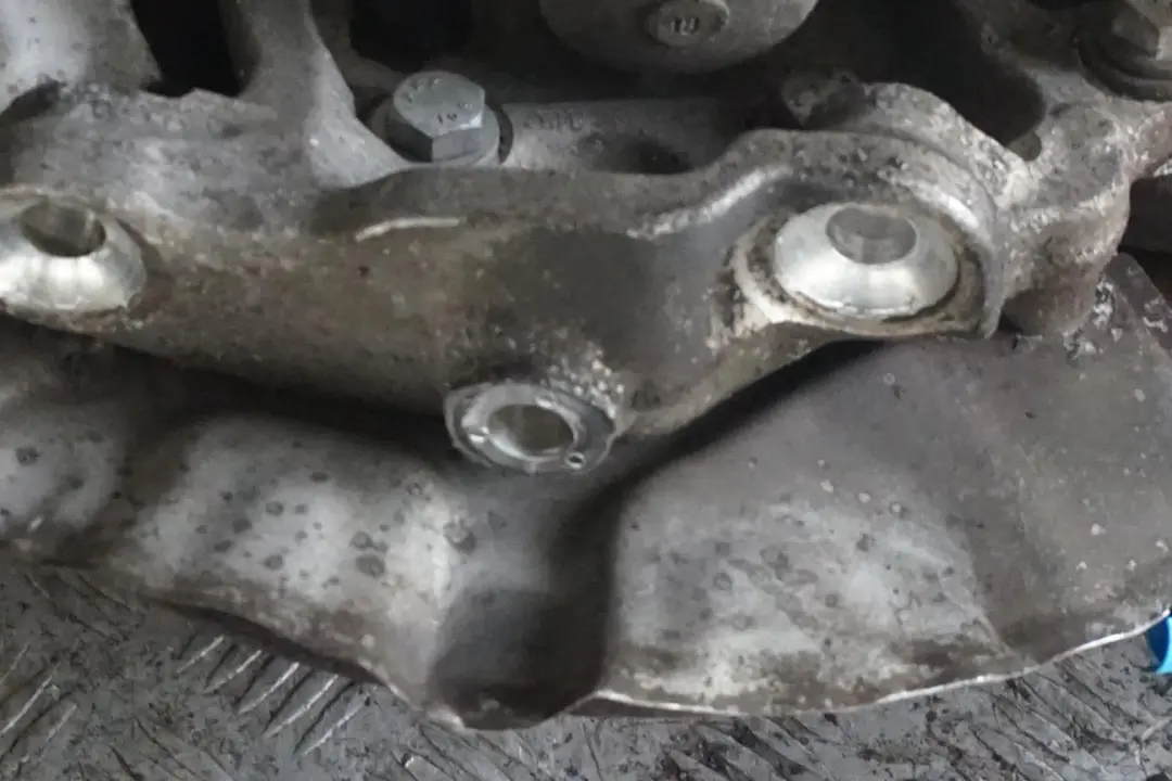 Reihe E60 525i M54 Stoßdämpfer Federbein Vorn Links BMW 5 - SKU 6764458-4 - Teilenummer 6764458