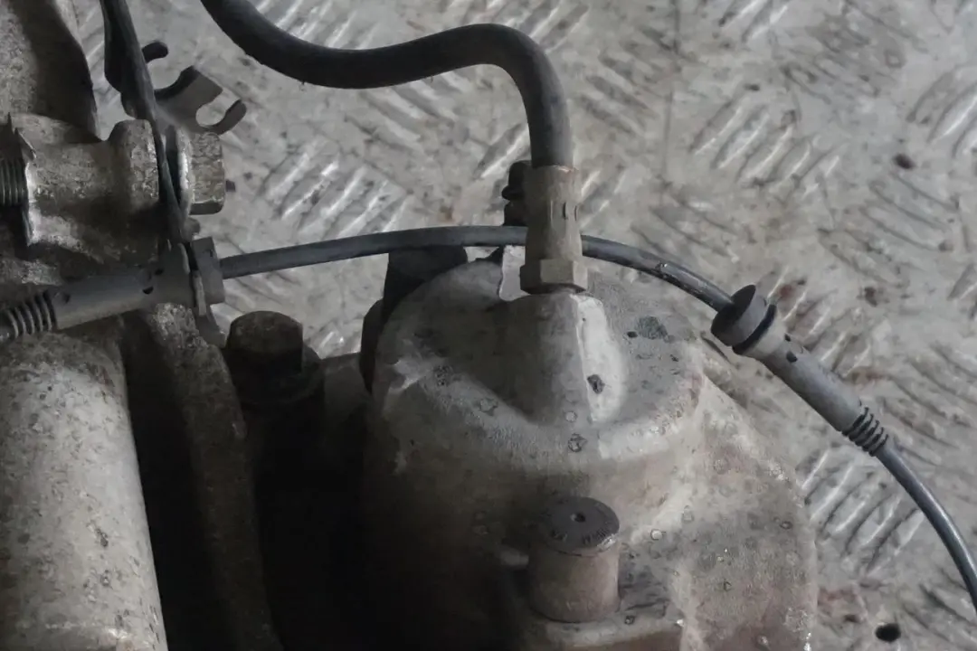 M54 Molla Sospensioni Ant. SX per BMW E60 525i con numero di parte 6764458 BMW E60 525i M54 Molla Sospensioni Ant. SX - SKU 6764458-4 - Numero di parte 6764458