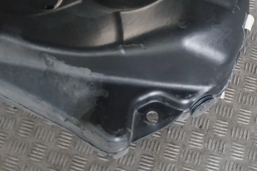 BMW 7 Series E65 E66 E67 Bare Plastic Fuel Tank Petrol - SKU 6764960-1 - Part number 6764960