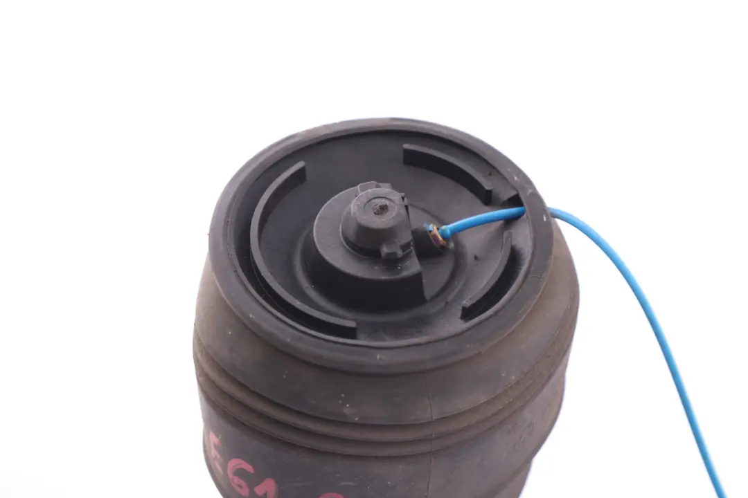 Suspension Right O/S Pneumatic Coil Spring to BMW 5 Series E61 Touring Rear Air with Part number 6765098 BMW 5 Series E61 Touring Rear Air Suspension Right O/S Pneumatic Coil Spring - SKU 6765098 - Part number 6765098