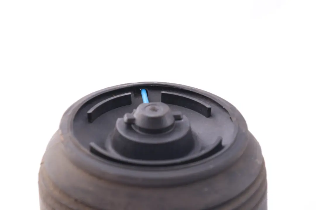 Prawa Poduszka Zawieszenia Prawy Miech do BMW E61 o numerze 6765098 BMW E61 Prawa Poduszka Zawieszenia Prawy Miech - SKU 6765098 - Numer Części 6765098