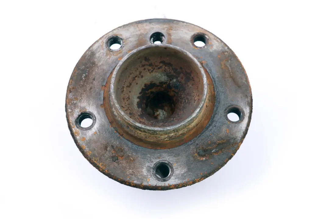 Supporto Cuscinetto Ruota Anteriore Sinistro Destro per BMW E81 E87 E90 E91 con numero di parte 6765157 BMW E81 E87 E90 E91 Supporto Cuscinetto Ruota Anteriore Sinistro Destro - SKU 6765157 - Numero di parte 6765157