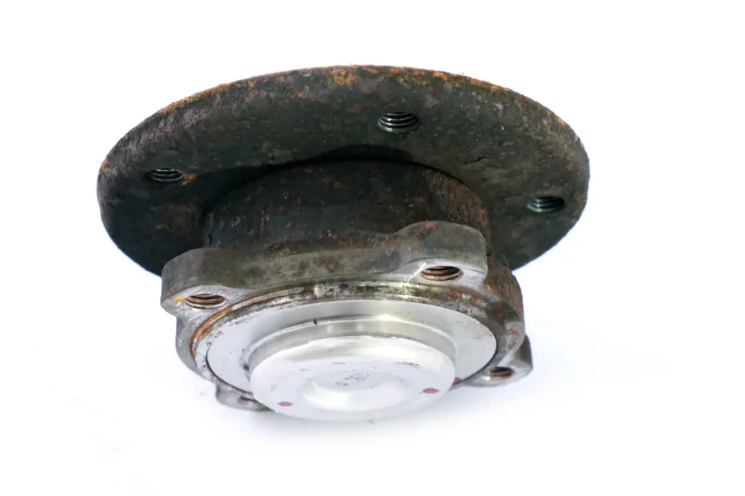 Supporto Cuscinetto Ruota Anteriore Sinistro Destro per BMW E81 E87 E90 E91 con numero di parte 6765157 BMW E81 E87 E90 E91 Supporto Cuscinetto Ruota Anteriore Sinistro Destro - SKU 6765157 - Numero di parte 6765157