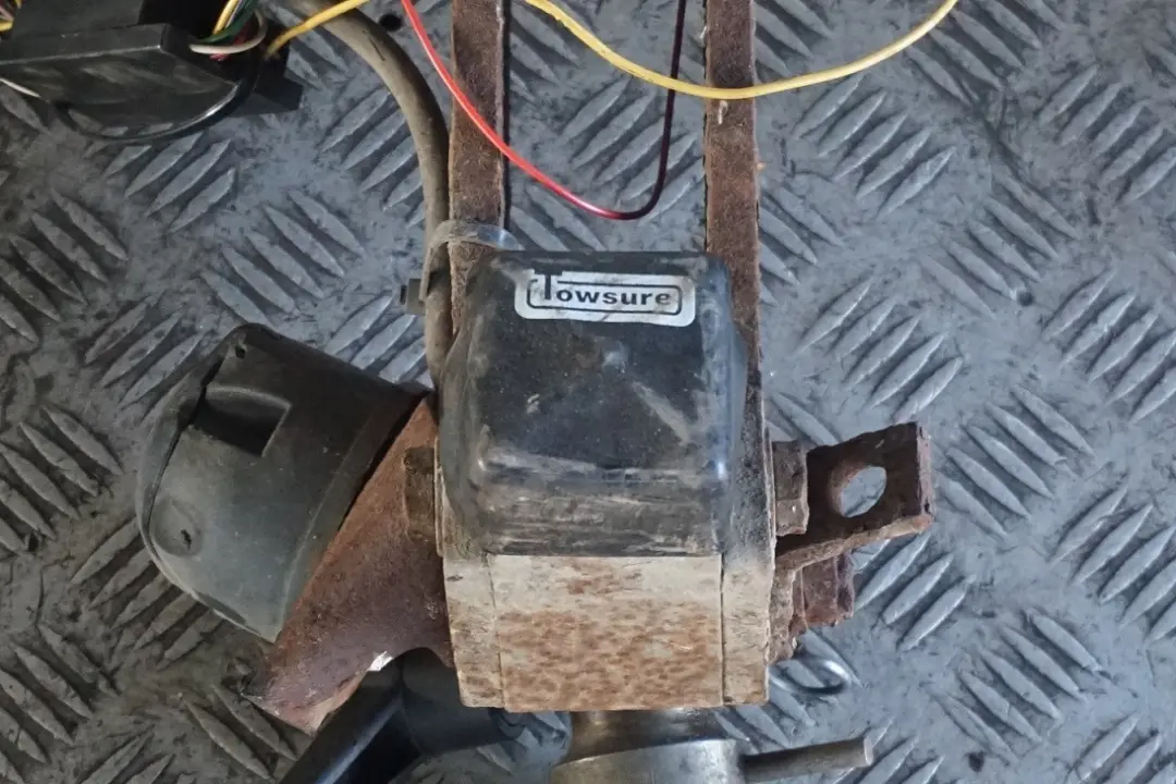 Towsure Towing Hitch Tow Bar Towbar Trailer Hook to BMW 1 Series E81 E87 with Part number 6765340 BMW 1 Series E81 E87 Towsure Towing Hitch Tow Bar Towbar Trailer Hook - SKU 6765340 - Part number 6765340