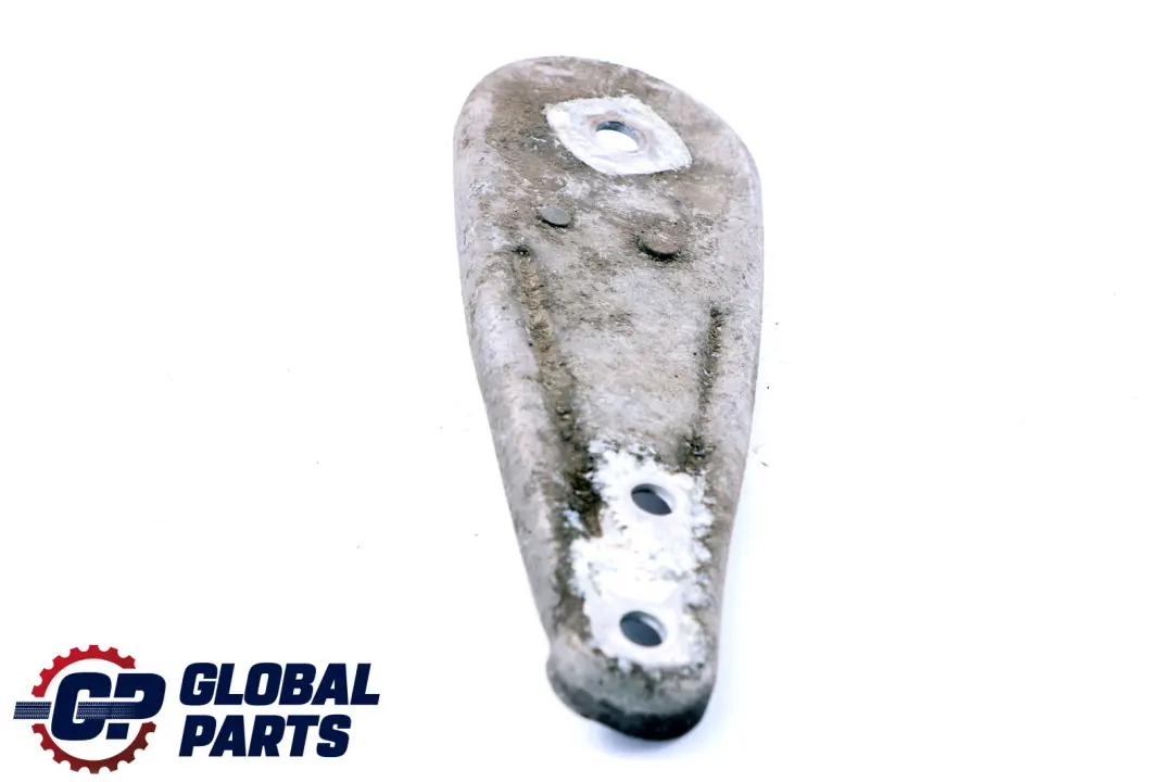 BMW E60 E61 E63 E64 Support Tige Poussée Essieu Arrière Droit - SKU 6765784 - Numéro de pièce 6765784