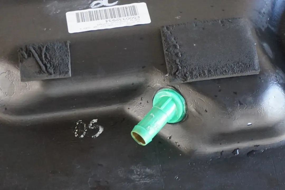 BMW X5 Series E53 M57 M57N 3.0d Plastic Bare Fuel Tank Diesel - SKU 6766597-1 - Part number 6766597