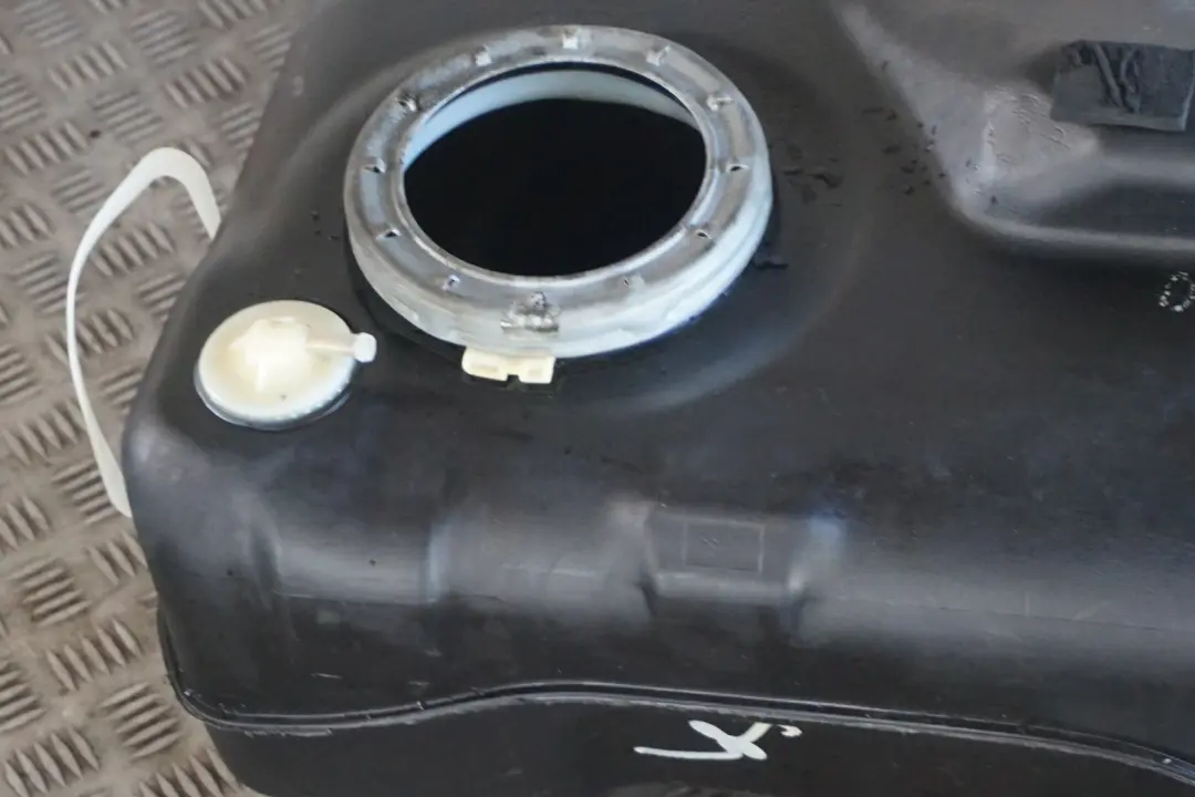 BMW X5 Series E53 M57 M57N 3.0d Plastic Bare Fuel Tank Diesel - SKU 6766597-1 - Part number 6766597