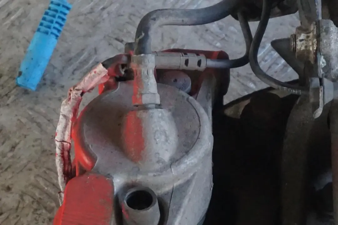 Stoßdämpfer Federbein Schwenklager Bremssattel Vorn Links für BMW 5 E60 545i Sport mit Teilenummer 6766997 BMW 5 E60 545i Sport Stoßdämpfer Federbein Schwenklager Bremssattel Vorn Links - SKU 6766997 - Teilenummer 6766997