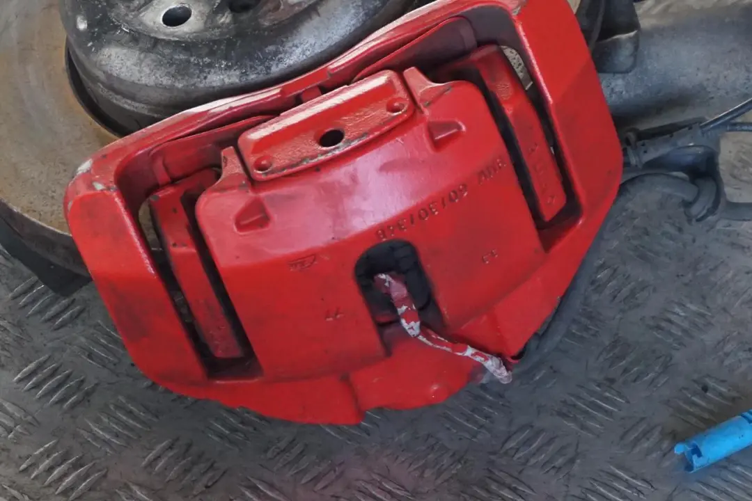 Stoßdämpfer Federbein Schwenklager Bremssattel Vorn Links für BMW 5 E60 545i Sport mit Teilenummer 6766997 BMW 5 E60 545i Sport Stoßdämpfer Federbein Schwenklager Bremssattel Vorn Links - SKU 6766997 - Teilenummer 6766997