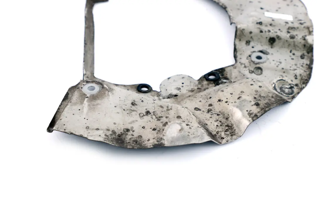 Tapa De Proteccion Disco De Freno Delantero Izquierdo para BMW E60 E61 con número de pieza 6767647 BMW E60 E61 Tapa De Proteccion Disco De Freno Delantero Izquierdo - SKU 6767647 - Número de pieza 6767647