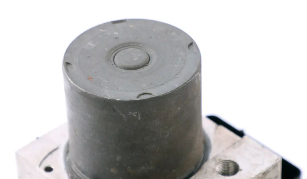 DSC ABS Hydroaggregat 6767674 für BMW 5 6 er E60 E61 E63 E64 mit Teilenummer 6767672 BMW 5 6 er E60 E61 E63 E64 DSC ABS Hydroaggregat 6767674 - SKU 6767672 - Teilenummer 6767672