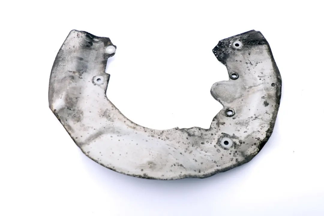 Protection Cover Plate Brake Disc Front Right O/S 6767694 to BMW 6 Series E63 E64 with Part number 6767692 BMW 6 Series E63 E64 Protection Cover Plate Brake Disc Front Right O/S 6767694 - SKU 6767692 - Part number 6767692