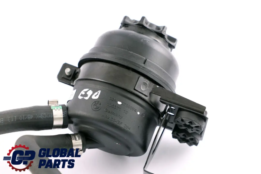 Portador De aceite Tubo De retorno del radiador para BMW E81 E87 E90 E91 LCI con número de pieza 6850582 BMW E81 E87 E90 E91 LCI Portador De aceite Tubo De retorno del radiador - SKU 6768094-3 - Número de pieza 6850582