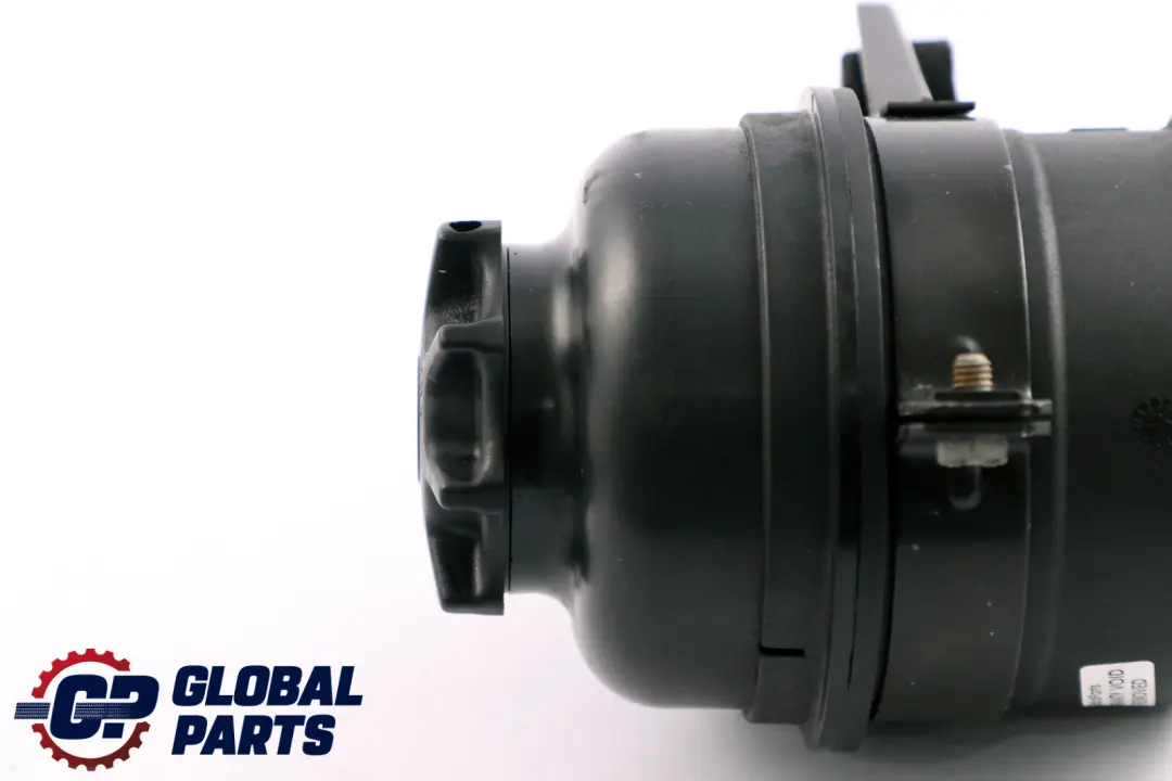 BMW E81 E87 E90 E91 E92 LCI Porta Aceite Radiador Direccion - SKU 6768094 - Número de pieza 6851218