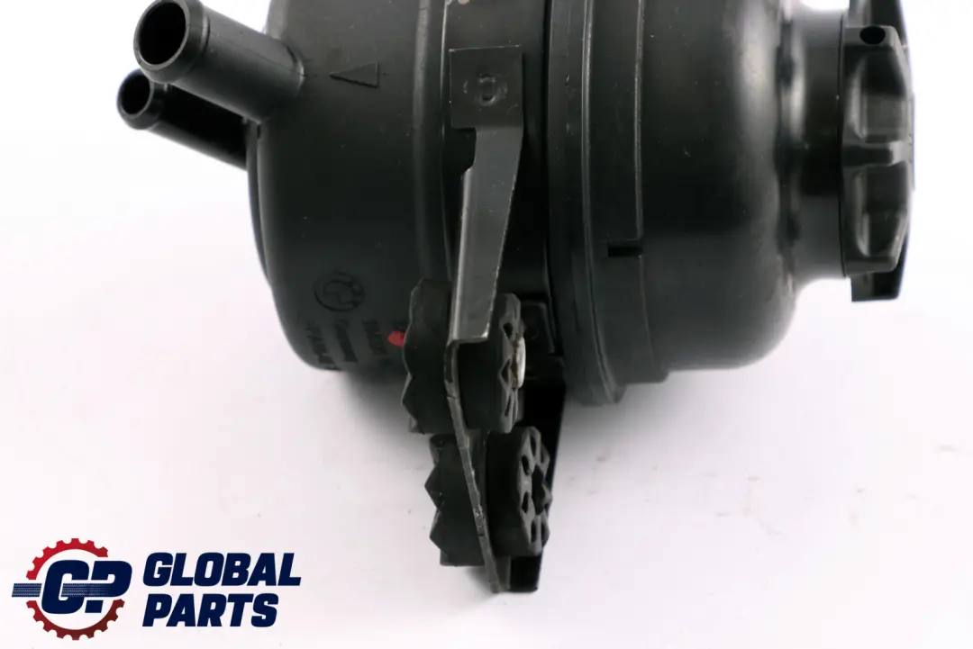 BMW E81 E87 E90 E91 E92 LCI Porta Aceite Radiador Direccion - SKU 6768094 - Número de pieza 6851218