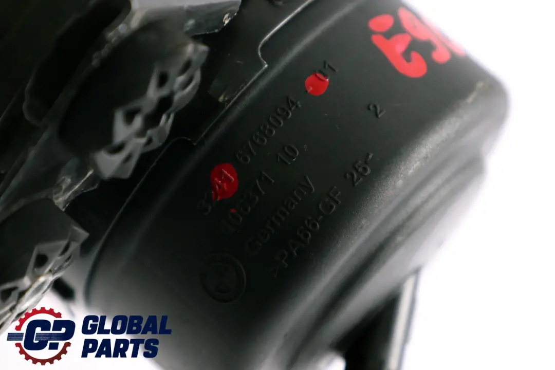 Porta Aceite Radiador Direccion para BMW E81 E87 E90 E91 E92 LCI con número de pieza 6851218 BMW E81 E87 E90 E91 E92 LCI Porta Aceite Radiador Direccion - SKU 6768094 - Número de pieza 6851218