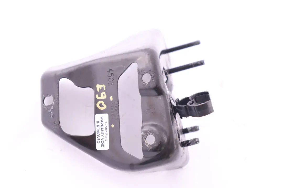 Bracket, oil carrier to BMW 1 3 X1 SERIES E81 E87 E90 E90N E91 E91N E92 E93 N LCI with Part number 6768096 BMW 1 3 X1 SERIES E81 E87 E90 E90N E91 E91N E92 E93 N LCI Bracket, oil carrier - SKU 6768096 - Part number 6768096