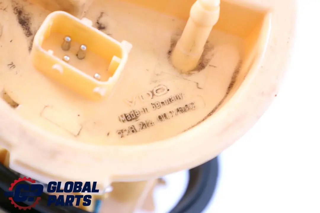 Right Fuel Pump O/S Delivery Unit to BMW 3 Series E46 with Part number 6768488 BMW 3 Series E46 Right Fuel Pump O/S Delivery Unit - SKU 6768488 - Part number 6768488