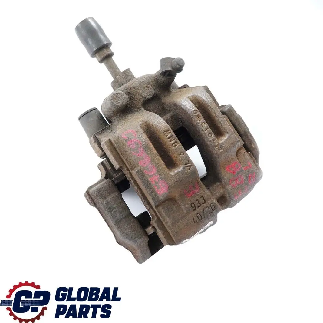 Bremssattelgehäuse Hinten Links 933 40/20 für BMW 1 er E82 E88 mit Teilenummer 6768693 BMW 1 er E82 E88 Bremssattelgehäuse Hinten Links 933 40/20 - SKU 6768693 - Teilenummer 6768693