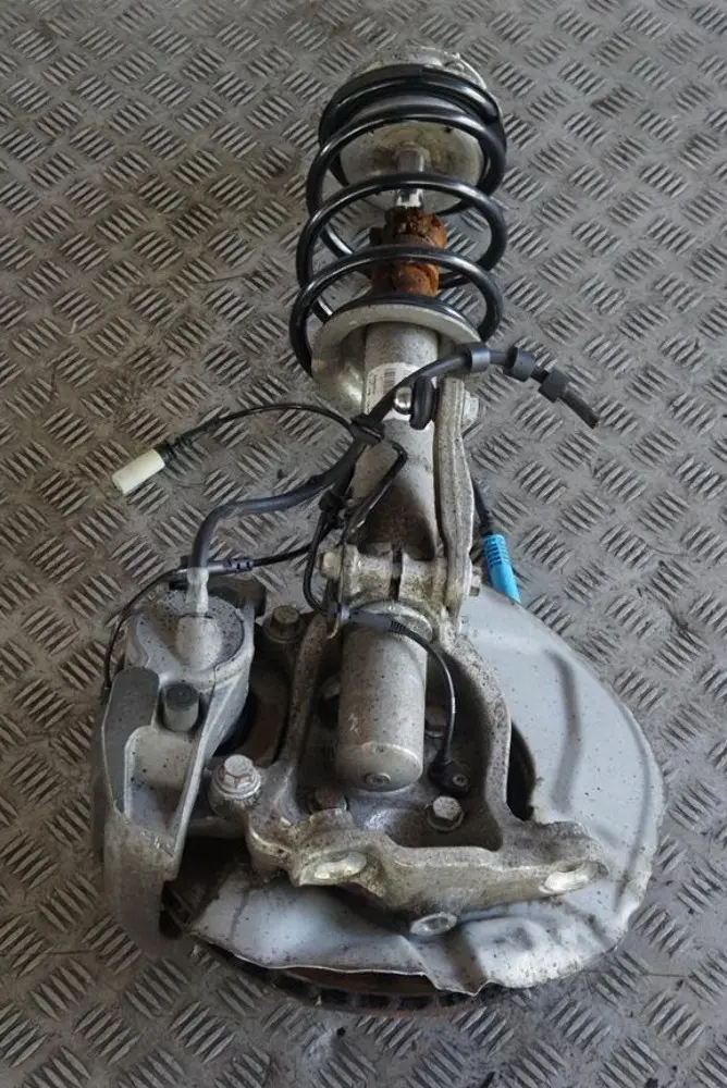 M57N2 Front Left N/S Spring Brake Suspension Leg Hub to BMW 5 E61 Touring 525d with Part number 6768797 BMW 5 E61 Touring 525d M57N2 Front Left N/S Spring Brake Suspension Leg Hub - SKU 6768797-1 - Part number 6768797