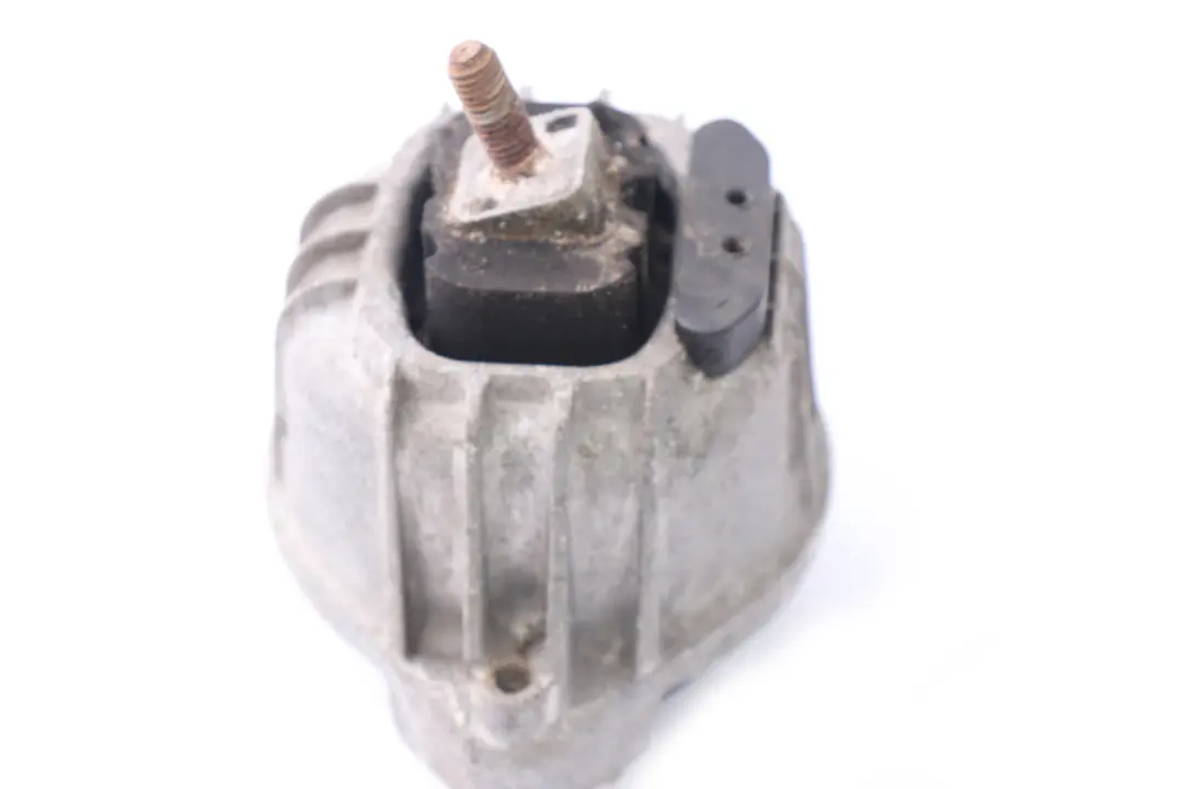 BMW E81 E84 E87 E90 Motor Lager Gummi Lager Rechts - SKU 6768800 - Teilenummer 6768800