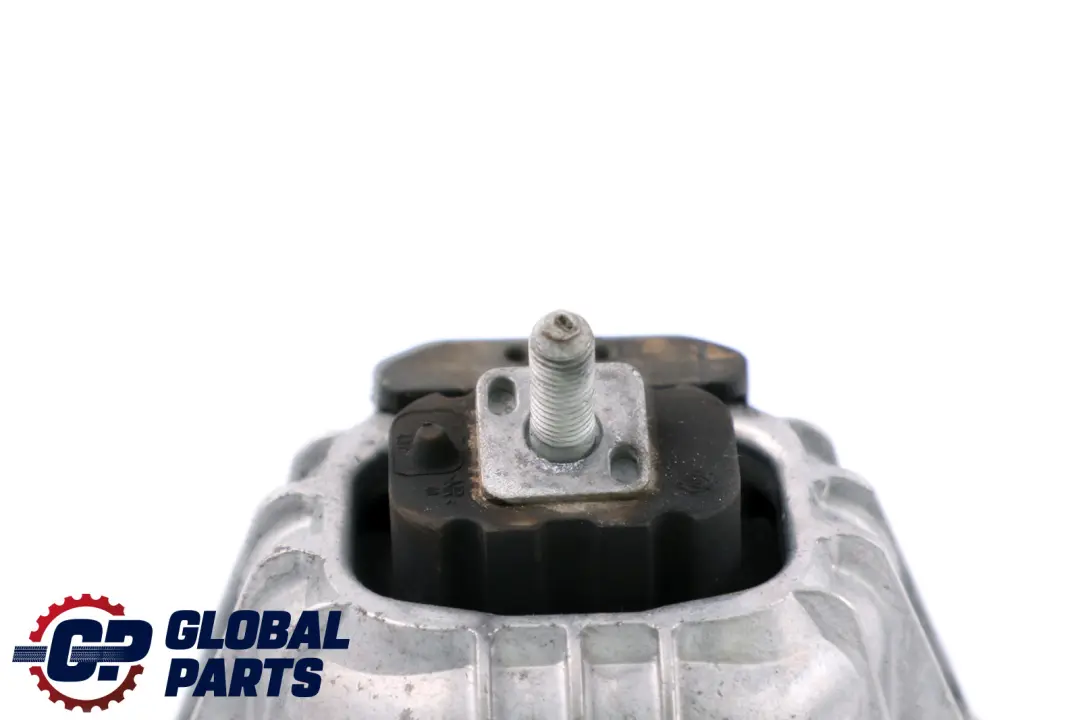 Supporto In Gomma Motore Destro per BMW X1 Z4 E81 E87 E90 E91 E92 con numero di parte 6768852 BMW X1 Z4 E81 E87 E90 E91 E92 Supporto In Gomma Motore Destro - SKU 6768852 - Numero di parte 6768852