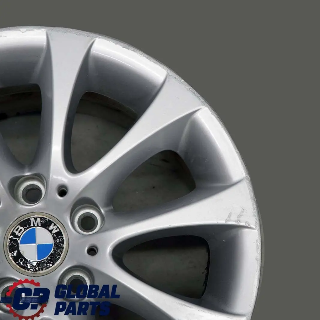 Llanta de Aleacion Plateada Radios V 188 17" 8J ET:34 para BMW E90 E92 E93 con número de pieza 6768854 BMW E90 E92 E93 Llanta de Aleacion Plateada Radios V 188 17" 8J ET:34 - SKU 6768854-3 - Número de pieza 6768854