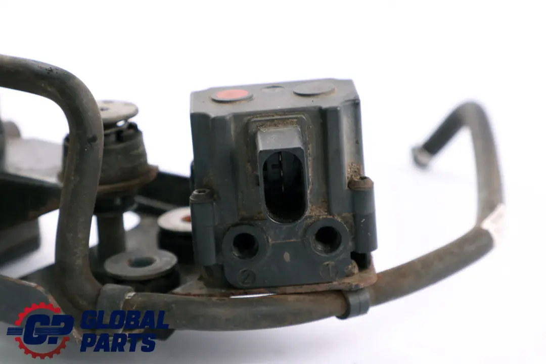 Suspension Supply Device Compressor Motor to BMW 5 Series E61 Touring Air with Part number 6769082 BMW 5 Series E61 Touring Air Suspension Supply Device Compressor Motor - SKU 6769082 - Part number 6769082