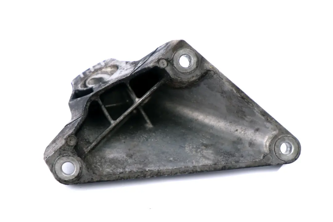BMW 5 6 Series E60 E61 E63 LCI M57N2 Engine Supporting Bracket Left N/S - SKU 6769153 - Part number 6769153