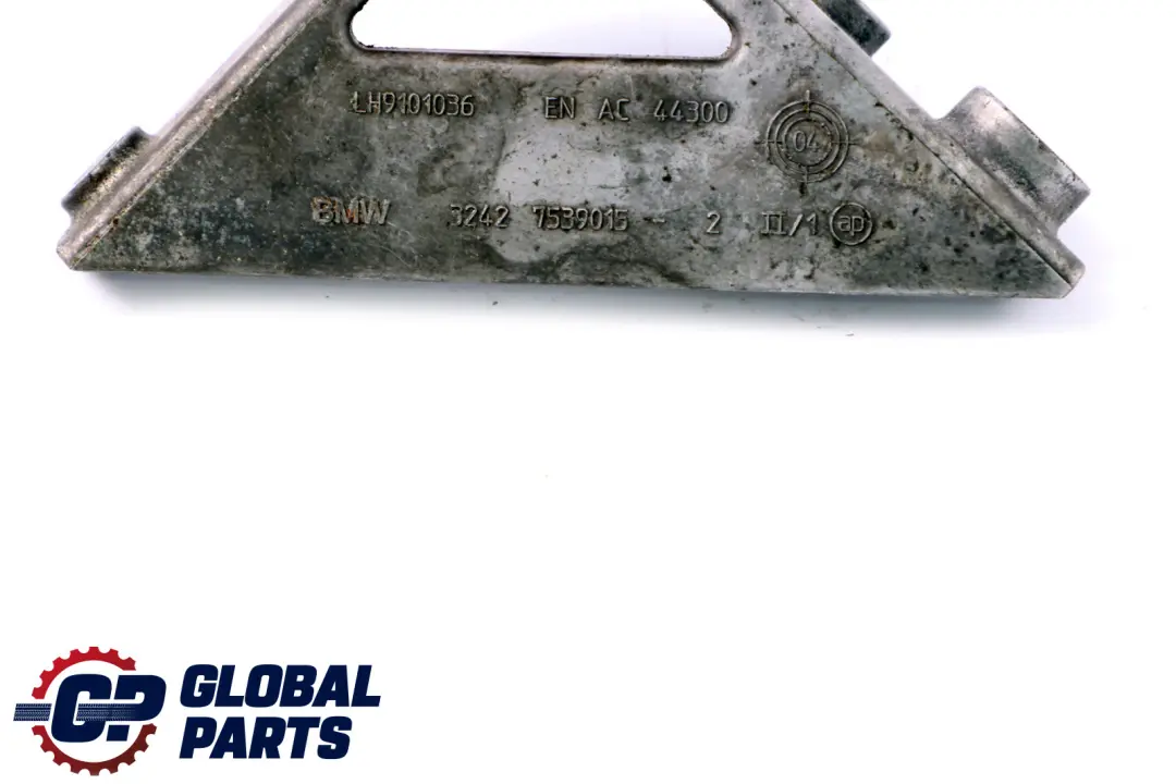 BMW 1 3 SERIES E81 E87 E90 E91 N52 Power Steering Pump Mount Bracket 7539015 - SKU 6769887-1 - Part number 6769887