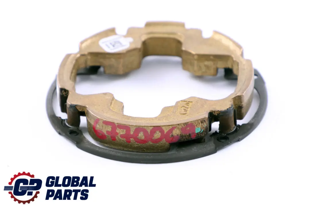 Assorbitore per BMW E60 E61 E63 E64 LCI Volante con numero di parte 6770069 BMW E60 E61 E63 E64 LCI Volante Assorbitore - SKU 6770069 - Numero di parte 6770069