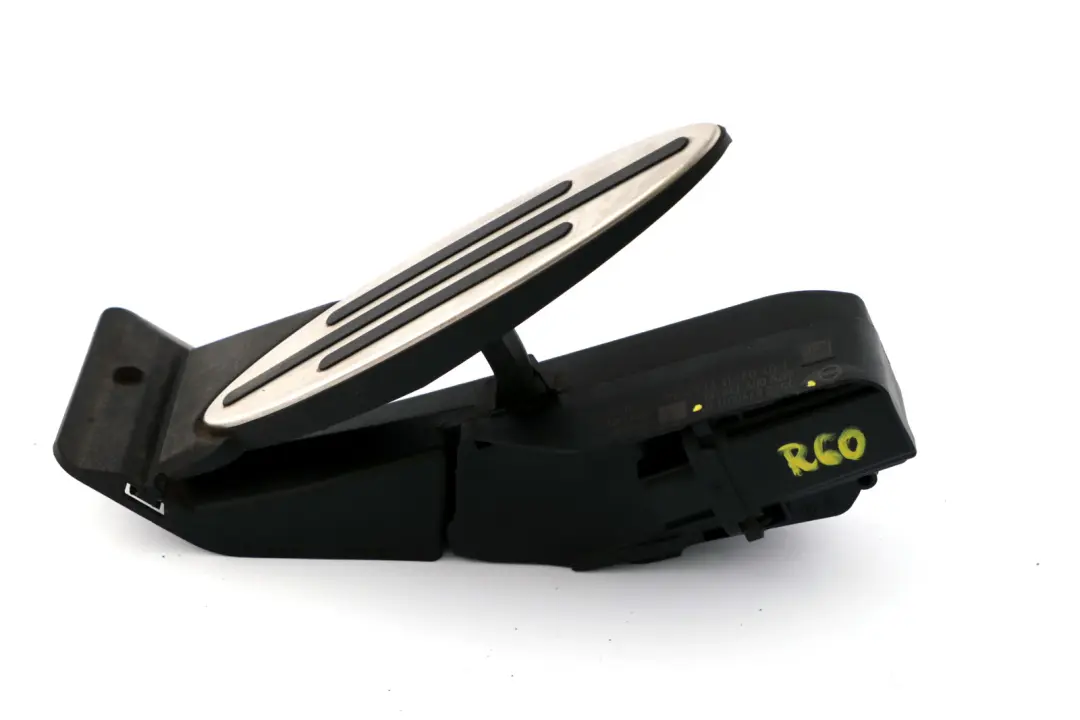 Accelerator Pedal Manual to Mini Cooper One F55 F56 F60 R55 R56 R60 R61 with Part number 6770152 Mini Cooper One F55 F56 F60 R55 R56 R60 R61 Accelerator Pedal Manual - SKU 6770152 - Part number 6770152